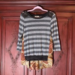 Gimmicks by BKE- NWOT sheer back top!